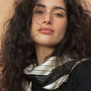 tuch-designer-schwarz-weiß-kaufen